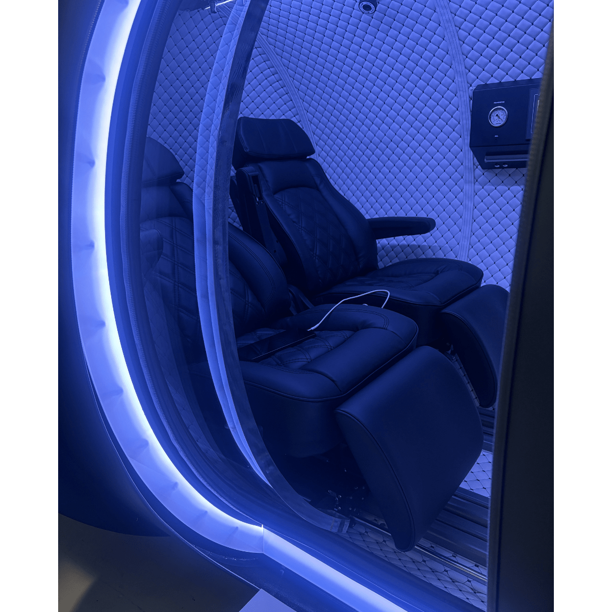 2.0 ATA Hardshell Multiplace Hyperbaric Chamber with BIBS