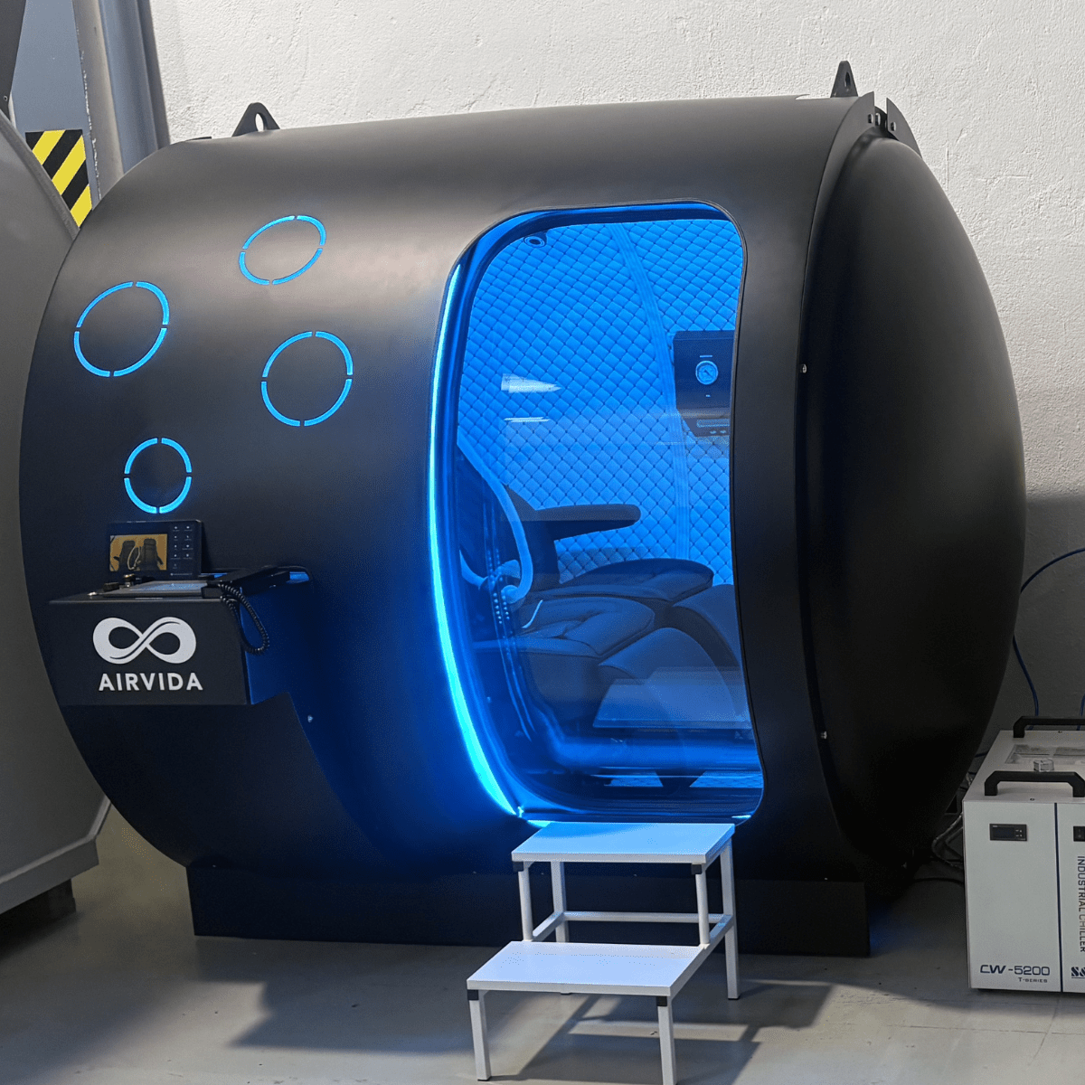 2.0 ATA Hardshell Multiplace Hyperbaric Chamber with BIBS